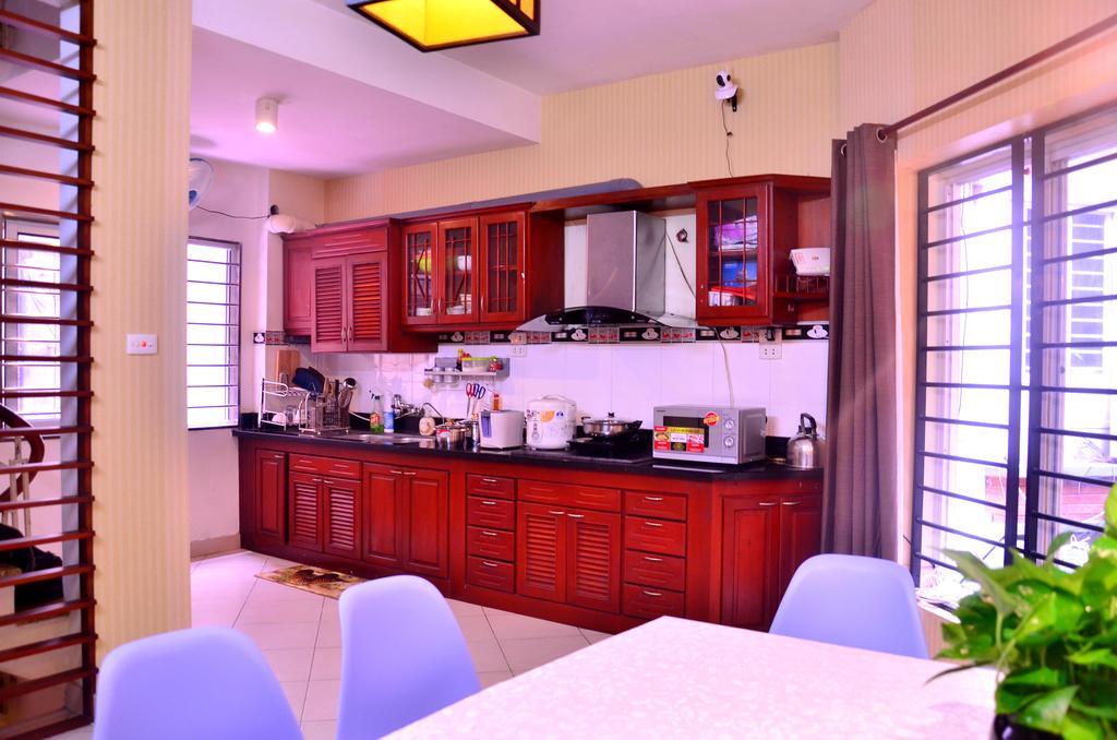 Mia House - Center *